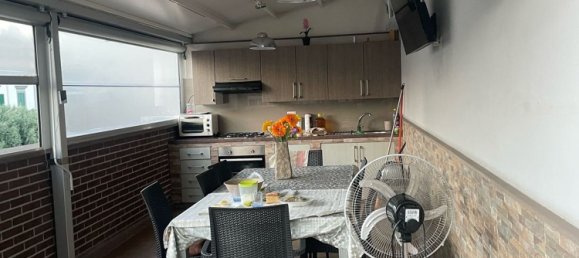 6-salle Duplex à Naples, Italy No. 282637 12