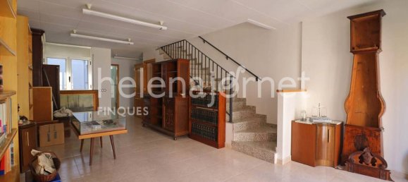 211m² Building in Sant Feliu de Guixols, Spain No. 191209 28