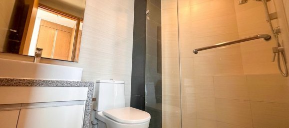 3 bedrooms Condo in Bangkok, Thailand No. 19576 5