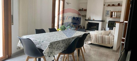 Apartamento de 3 habitaciónes en Centro Valle Intelvi, Italy No. 40867 10