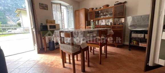 3 Schlafzimmer Villa in Valbrenta, Italy, Nr. 78901 17