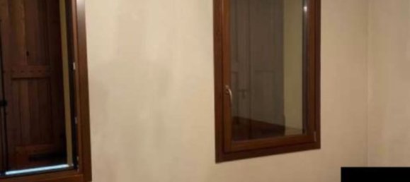 7-salle Appartement à Mirandola, Italy No. 95968 6