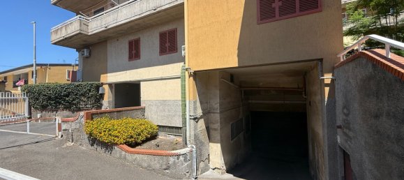 3 rooms Apartment in Catania, Italy No. 276357 5