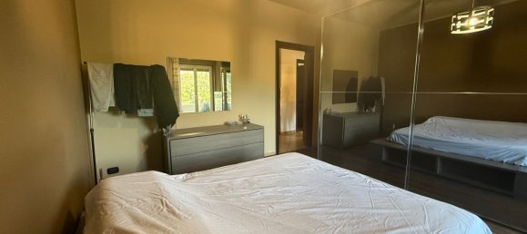 3 rooms Apartment in Catania, Italy No. 276357 8