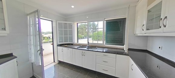 4 Schlafzimmer Haus in Anadia, Portugal, Nr. 95562 9