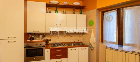 6 rooms House in Oleggio, Italy No. 347096 7