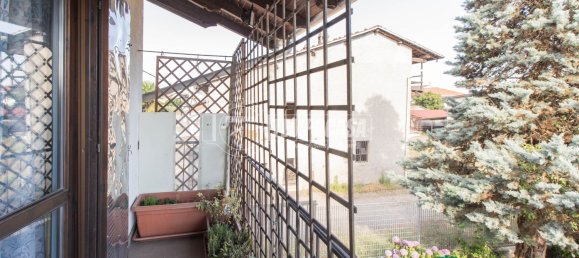 6 rooms House in Oleggio, Italy No. 347096 29