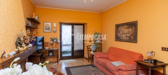 6 rooms House in Oleggio, Italy No. 347096 25