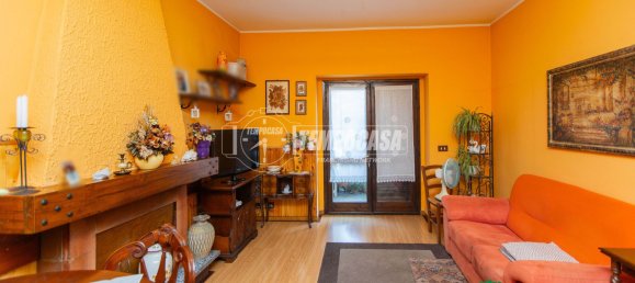 6 rooms House in Oleggio, Italy No. 347096 24