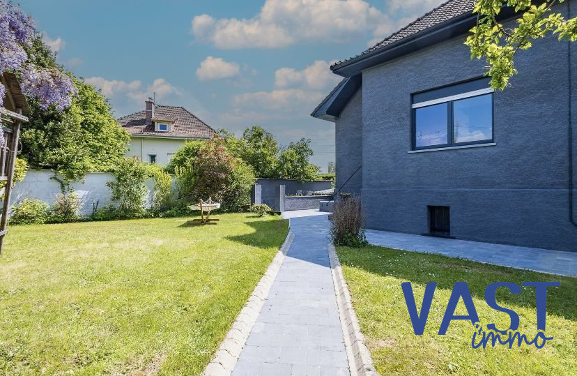 Casa T4 em Halluin, France N.º 59234