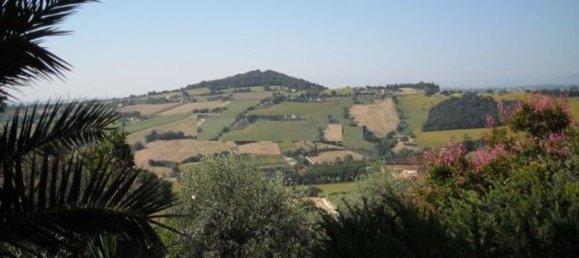 10 rooms Villa in Osimo, Italy No. 4559 16