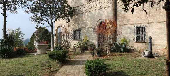 10 rooms Villa in Osimo, Italy No. 4559 4