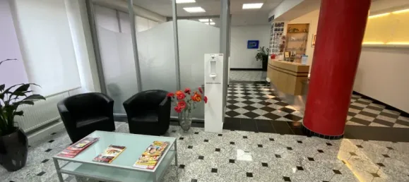 Oficina de 2 habitaciónes en Karlsruhe, Germany No. 89499 9