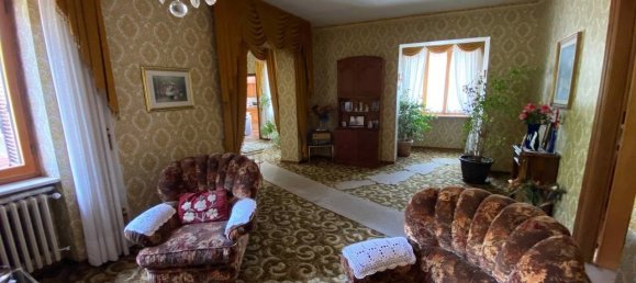 3 bedrooms Villa in Villar Perosa, Italy No. 308821 5