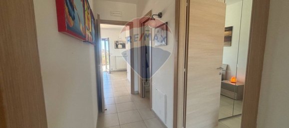 3 Schlafzimmer Wohnung in Ortona, Italy, Nr. 360821 13