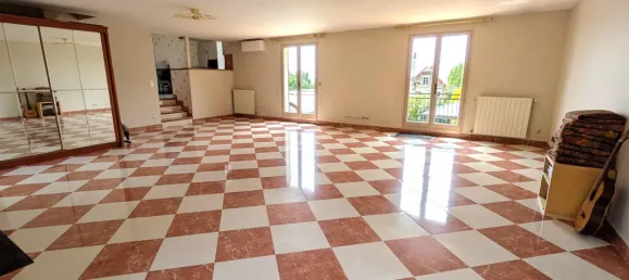 4 bedrooms House in Soisy-sous-Montmorency, France No. 348333 10