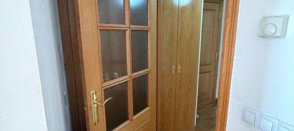 1 bedroom Apartment in Burgos, Spain No. 138864 7