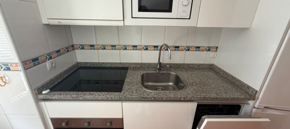 1 bedroom Apartment in Burgos, Spain No. 138864 2