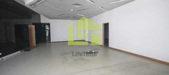 840m² Commercial property in Santarem, Portugal No. 58137 8