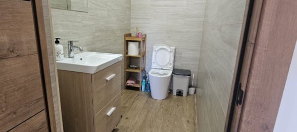 Коммерческая недвижимость с 1 спальней в Гуардамар-дель-Сегура, Испания № 177436 8