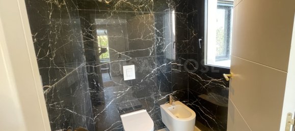 7 bedrooms Villa in Marbella, Spain No. 33858 25