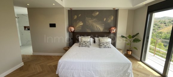 7 bedrooms Villa in Marbella, Spain No. 33858 14