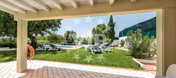 4 bedrooms Villa in Albufeira, Portugal No. 119097 2