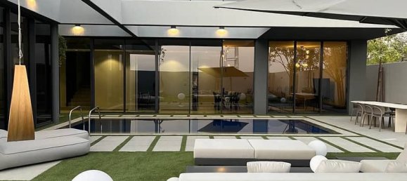 5 bedrooms Villa in Tilal City, UAE No. 16433 15