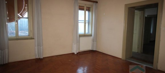 7 rooms Building in Udine, Italy No. 134604 9