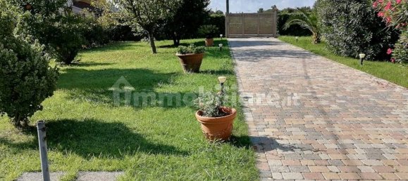 4 bedrooms House in Pisa, Italy No. 133238 15