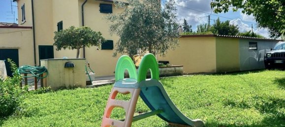 4 bedrooms House in Pisa, Italy No. 133238 3