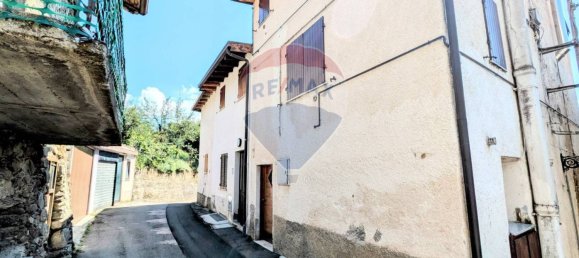 2 bedrooms House in Pian Camuno, Italy No. 296762 26