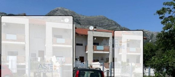 Casa de 11 divisões em Formia, Italy N.º 101072 20