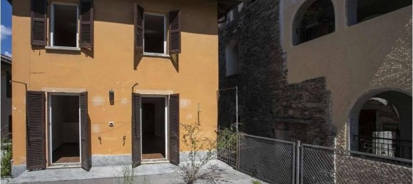 5-Zimmer Haus in Agra, Italy, Nr. 141093 4
