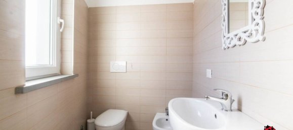 Villa de 3 dormitorios en La Spezia, Italy No. 277239 34