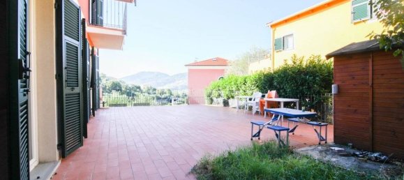 Villa de 3 dormitorios en La Spezia, Italy No. 277239 6