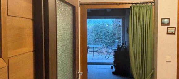 Дом с 6 комнатами в Швабах, Германия № 30153 3