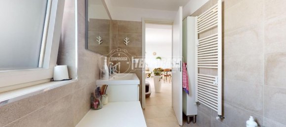 2-salle Penthouse à Casamassima, Italy No. 162797 7