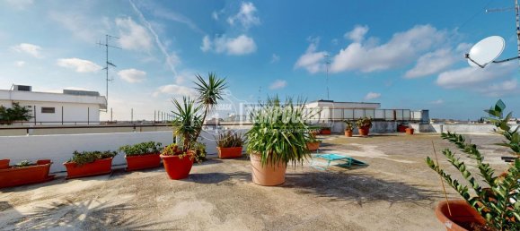 2-salle Penthouse à Casamassima, Italy No. 162797 15