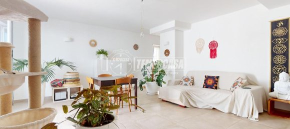 2-salle Penthouse à Casamassima, Italy No. 162797 2