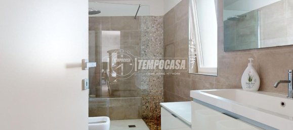 2-salle Penthouse à Casamassima, Italy No. 162797 6