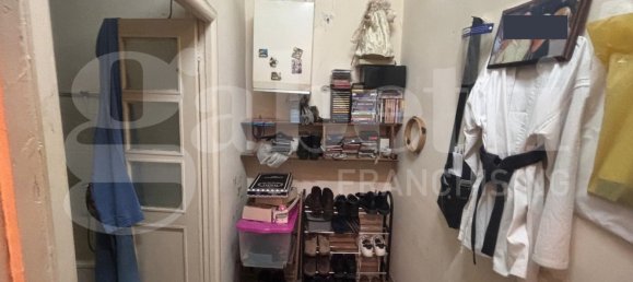 2 Schlafzimmer Wohnung in Naples, Italy, Nr. 69986 12