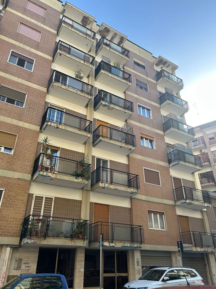 3 غرف نوم شقة في Bari, Italy رقم 331329