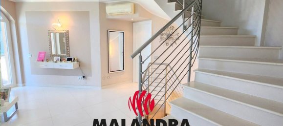 3 bedrooms Villa in Oleggio, Italy No. 325014 12