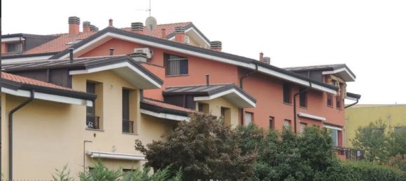 3 rooms Apartment in Abbiategrasso, Italy No. 14068 15
