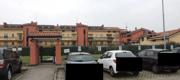 3 rooms Apartment in Abbiategrasso, Italy No. 14068 14