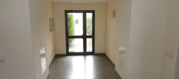 3 rooms Apartment in Abbiategrasso, Italy No. 14068 12