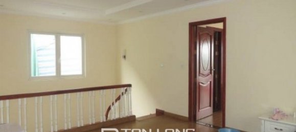 4 bedrooms Villa in Long Bien, Vietnam No. 2239 4