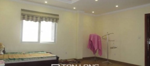 4 bedrooms Villa in Long Bien, Vietnam No. 2239 14