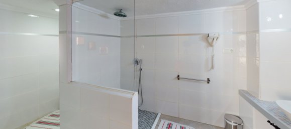 20 chambres Maison à Arenas, Spain No. 47354 10